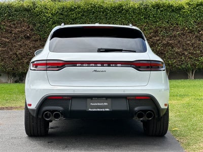 2026 Porsche Macan Macan