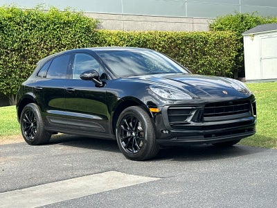 2022 Porsche Macan Macan