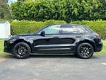 2022 Porsche Macan Macan