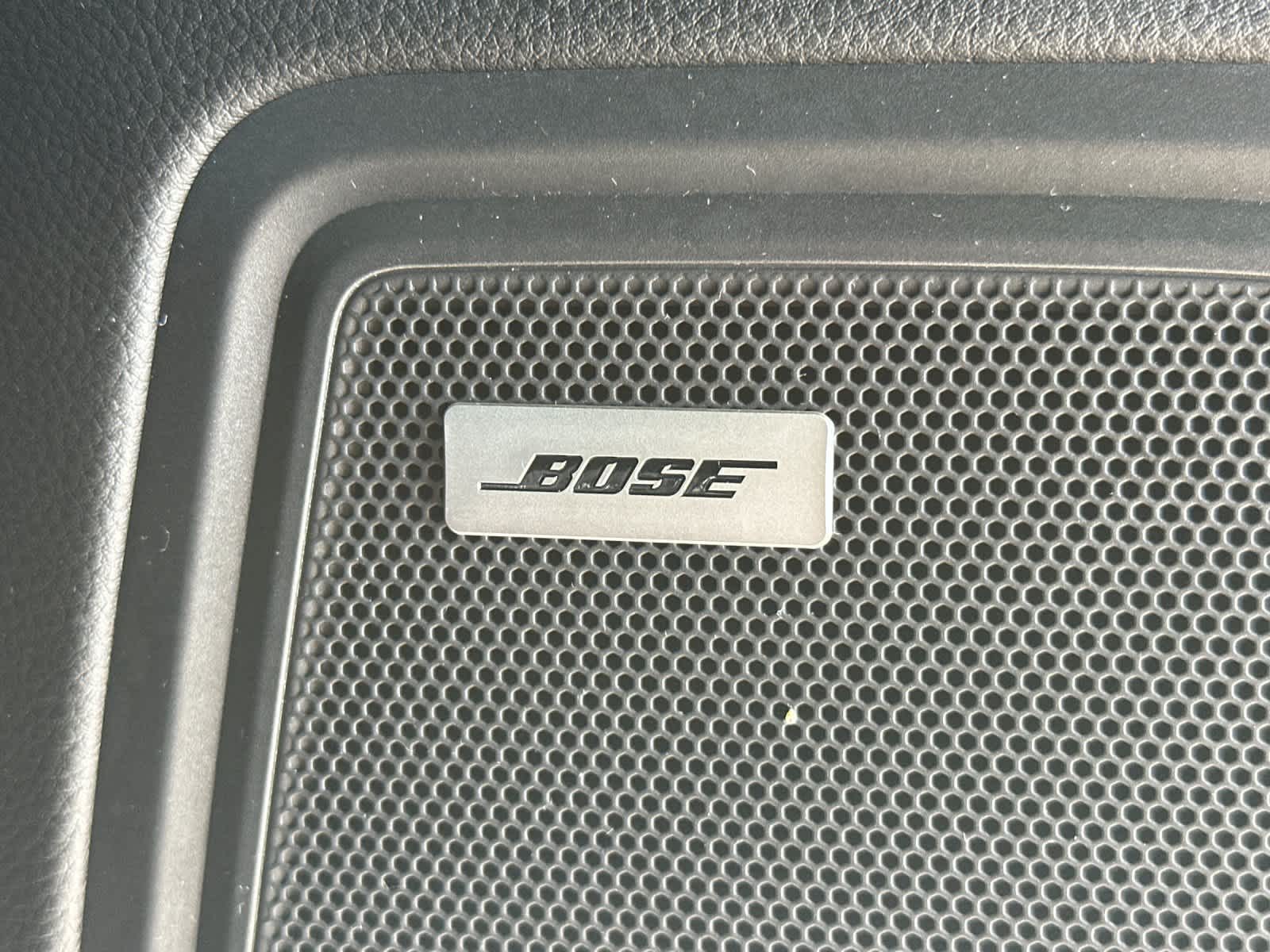 2022 Porsche Macan Macan