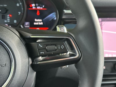 2022 Porsche Macan Macan