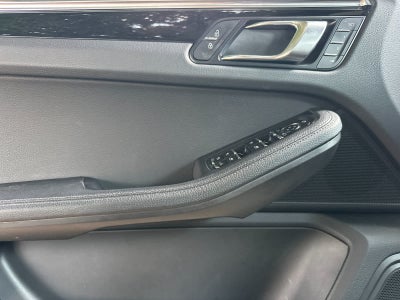 2024 Porsche Macan Macan