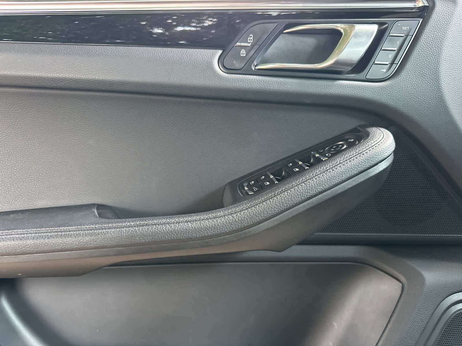 2024 Porsche Macan Macan
