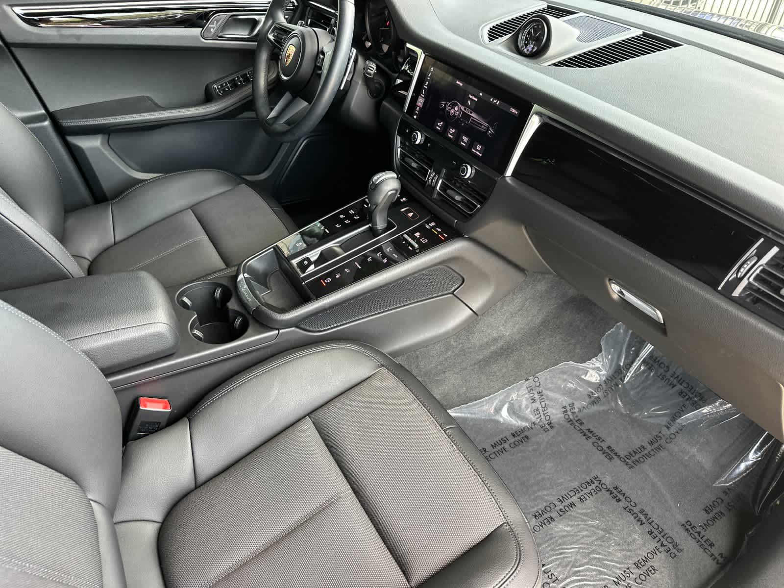 2024 Porsche Macan Macan