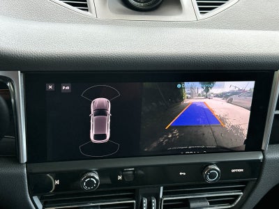2024 Porsche Macan Macan