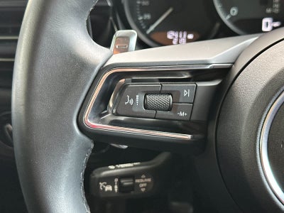 2024 Porsche Macan Macan