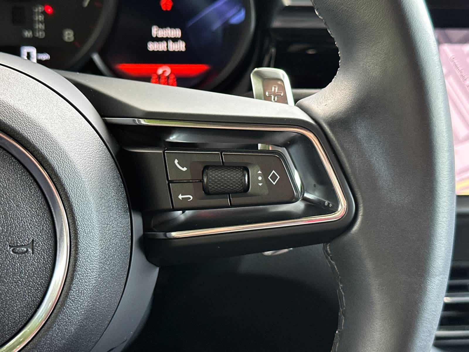 2024 Porsche Macan Macan