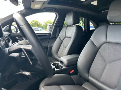 2024 Porsche Macan Macan