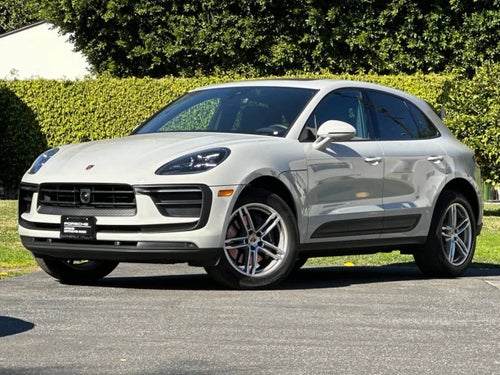 2025 Porsche Macan AWD