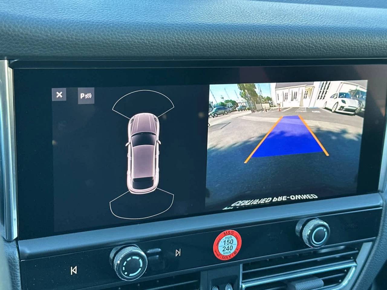 2025 Porsche Macan AWD