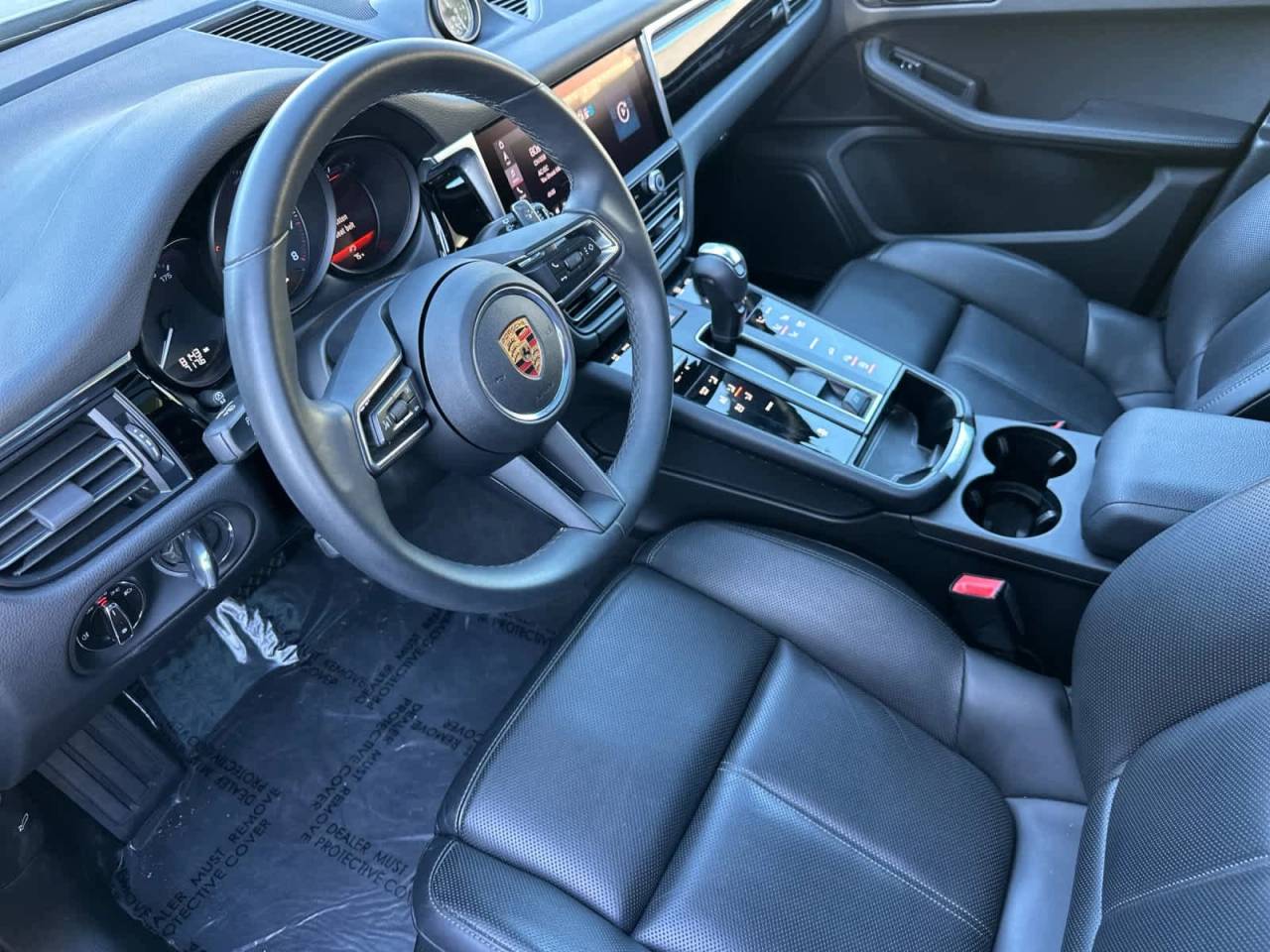 2025 Porsche Macan AWD