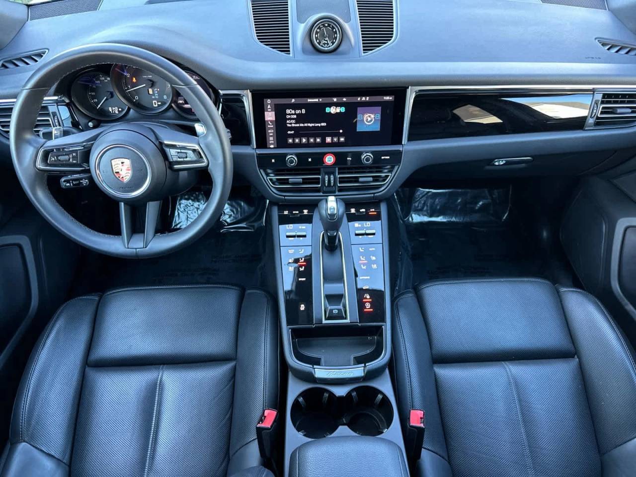 2025 Porsche Macan AWD