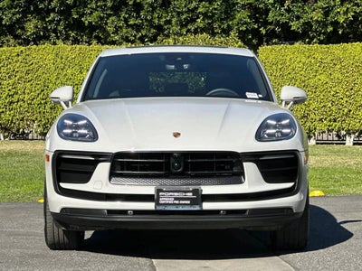 2025 Porsche Macan AWD