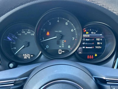 2025 Porsche Macan AWD