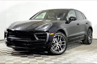 2025 Porsche Macan AWD