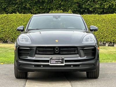 2025 Porsche Macan AWD