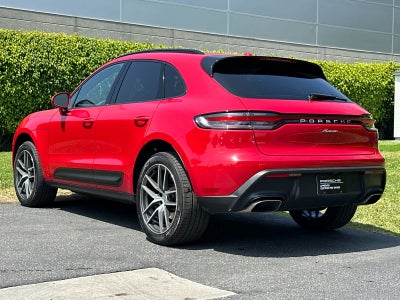 2025 Porsche Macan Base