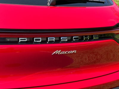 2025 Porsche Macan Base