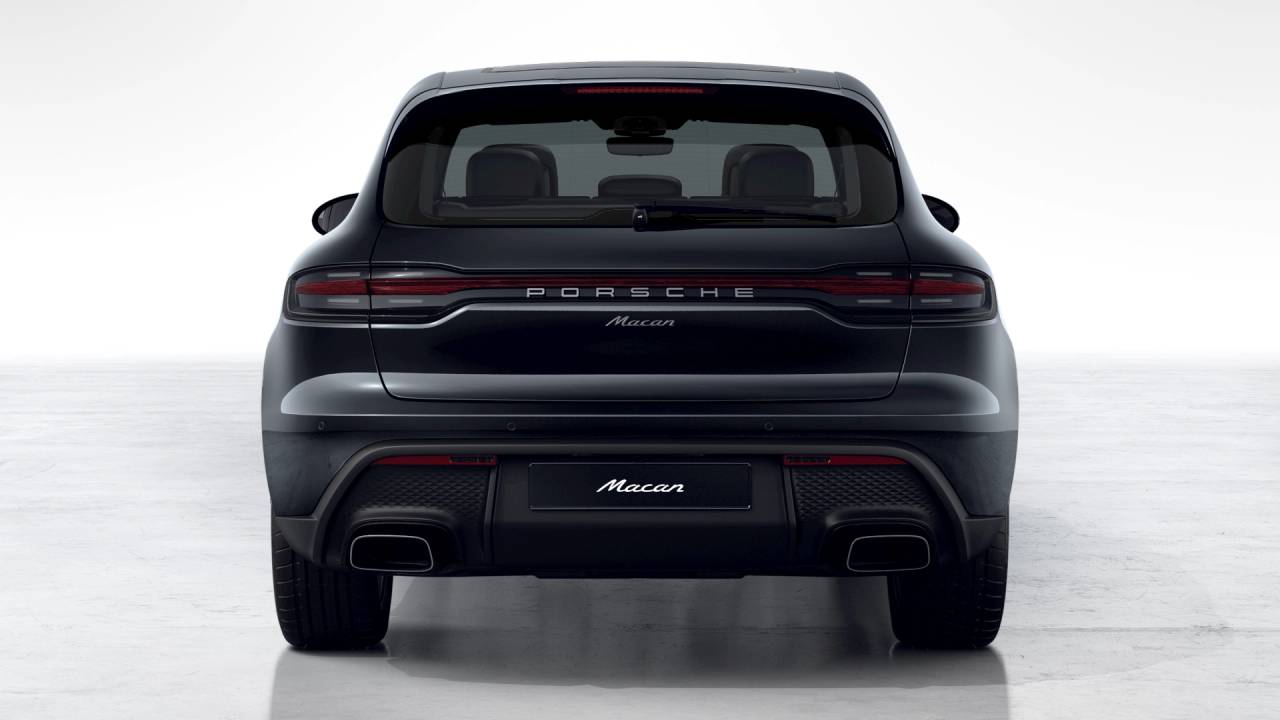 2025 Porsche Macan Base