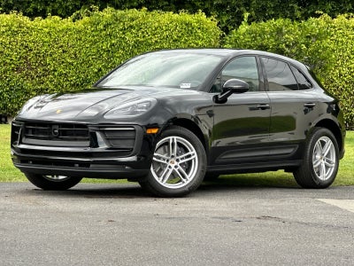 2025 Porsche Macan Macan