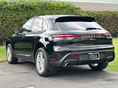 2025 Porsche Macan Macan
