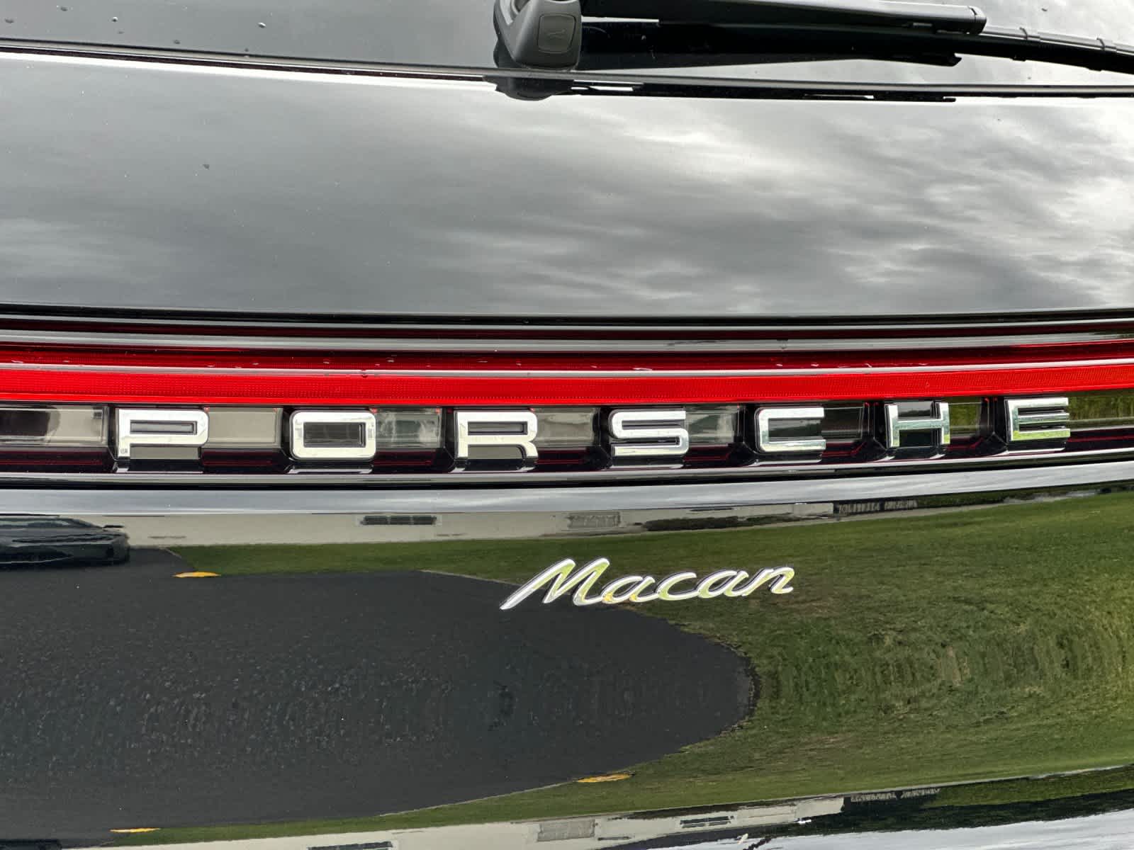 2025 Porsche Macan Macan
