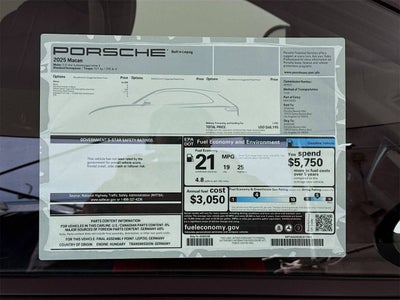 2025 Porsche Macan Base