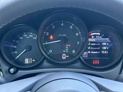 2025 Porsche Macan Base