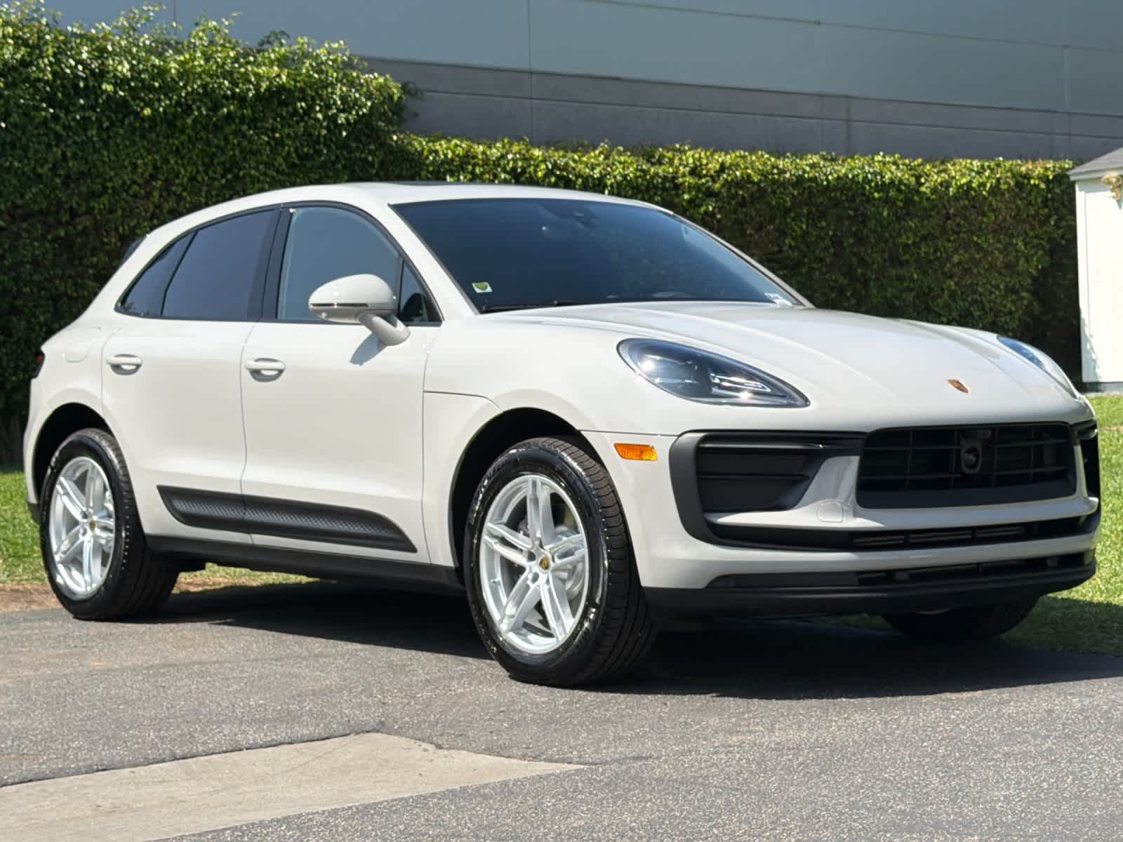 2025 Porsche Macan Macan