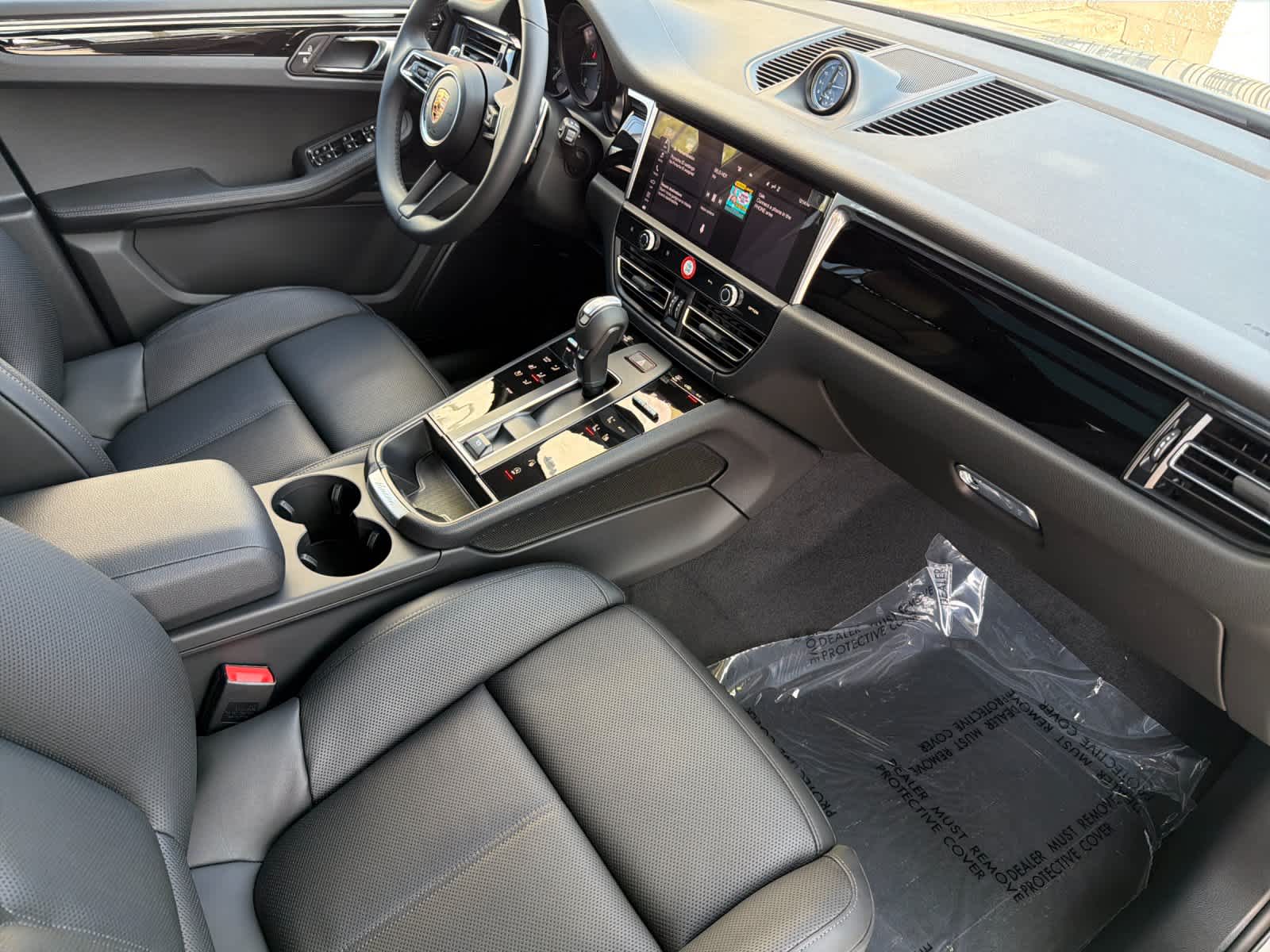 2025 Porsche Macan Macan