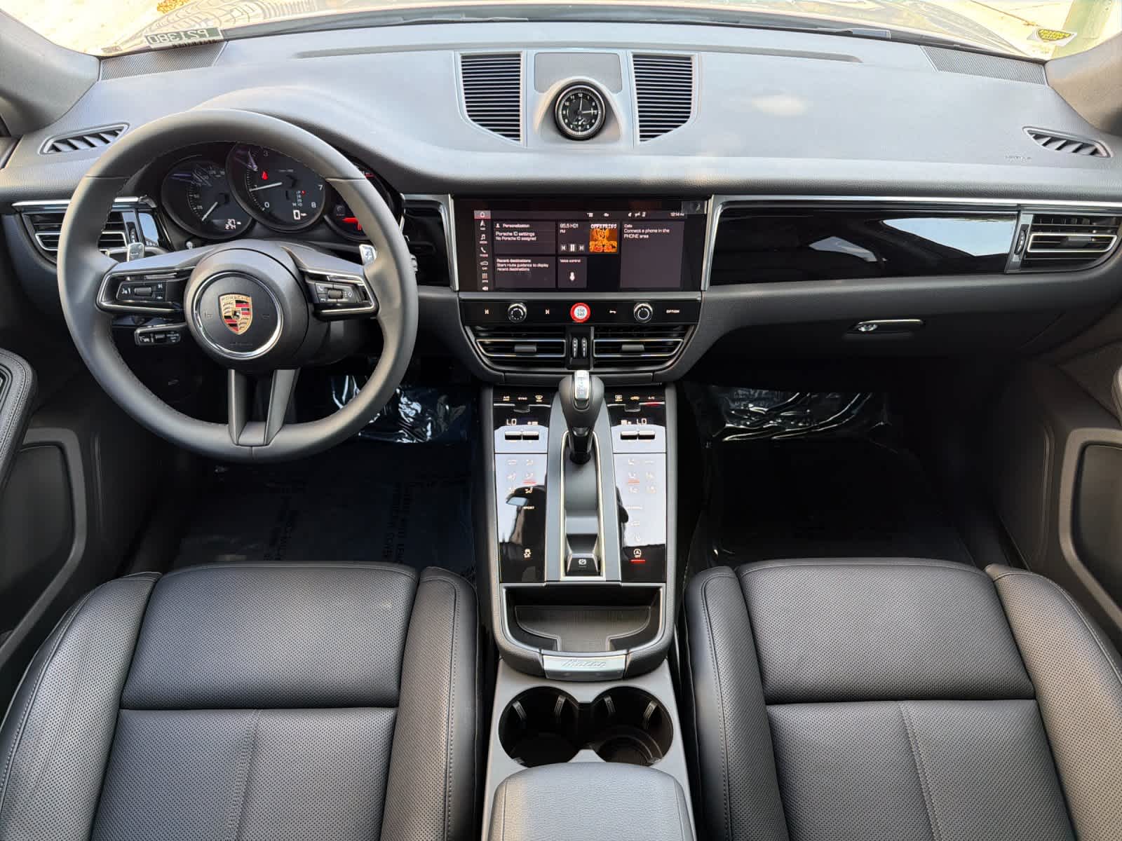 2025 Porsche Macan Macan