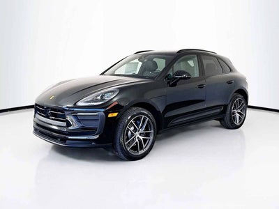 2026 Porsche Macan AWD