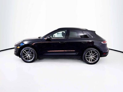 2026 Porsche Macan AWD