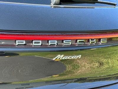 2026 Porsche Macan Macan