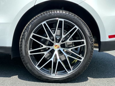 2026 Porsche Macan Base