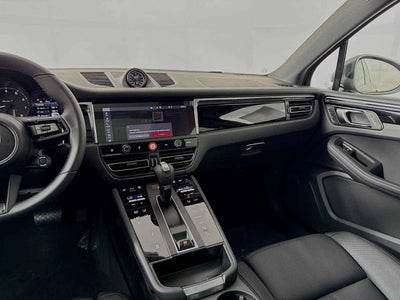 2026 Porsche Macan T