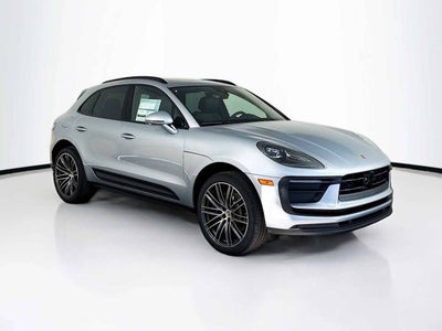 2026 Porsche Macan Base