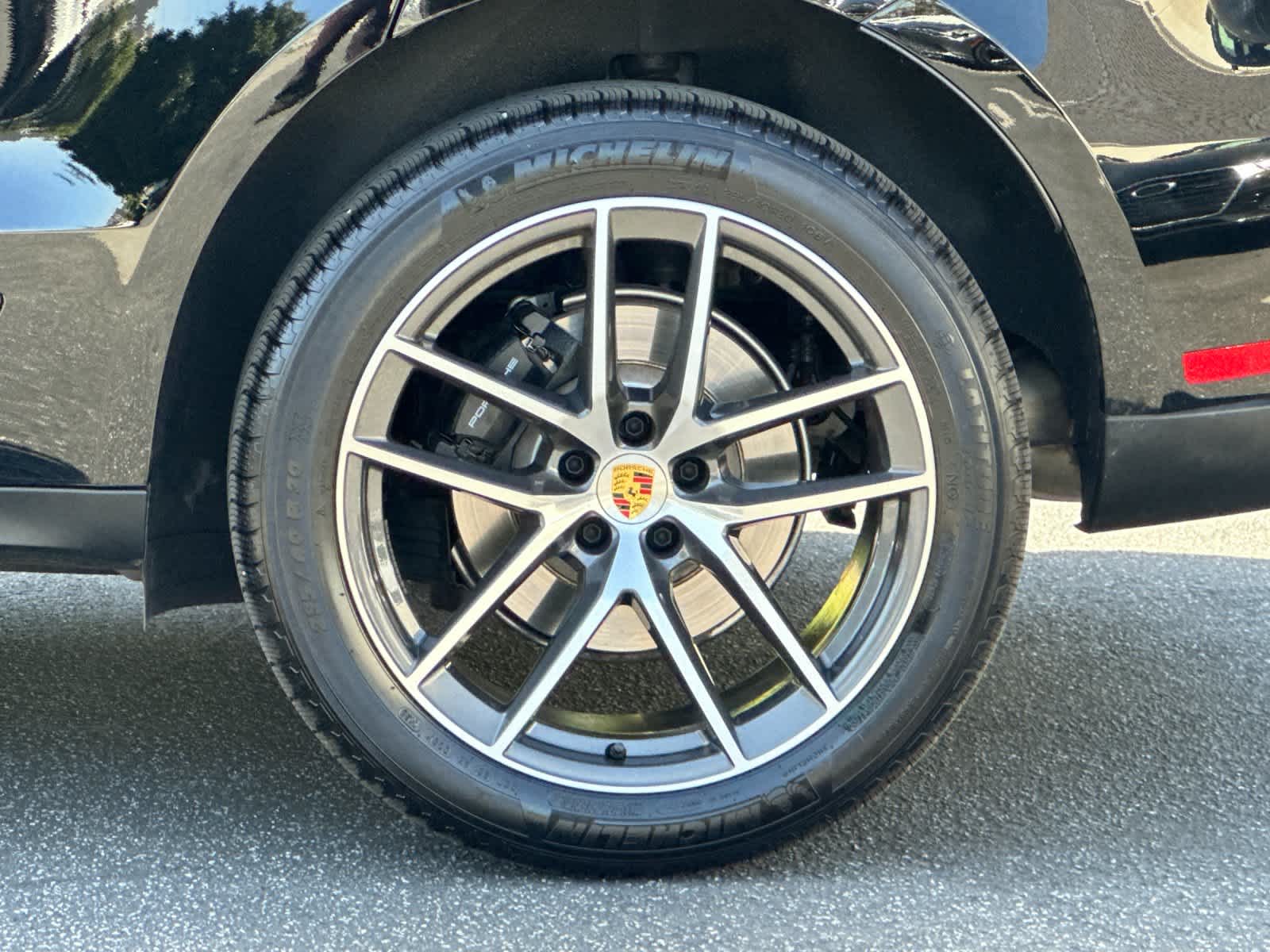 2026 Porsche Macan Base
