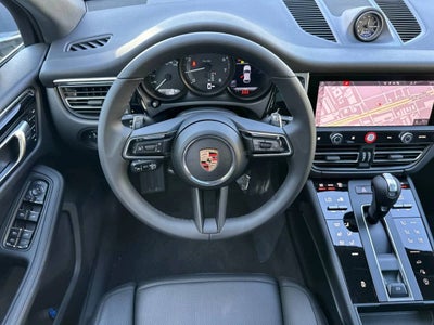 2026 Porsche Macan AWD