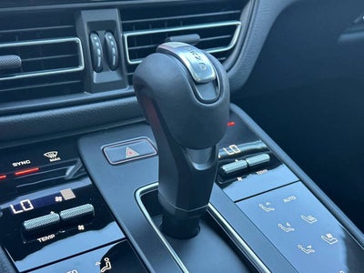 2026 Porsche Macan AWD