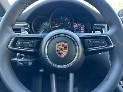 2026 Porsche Macan AWD