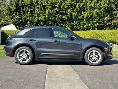2026 Porsche Macan AWD