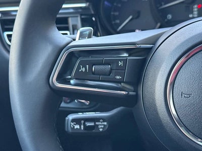 2026 Porsche Macan AWD