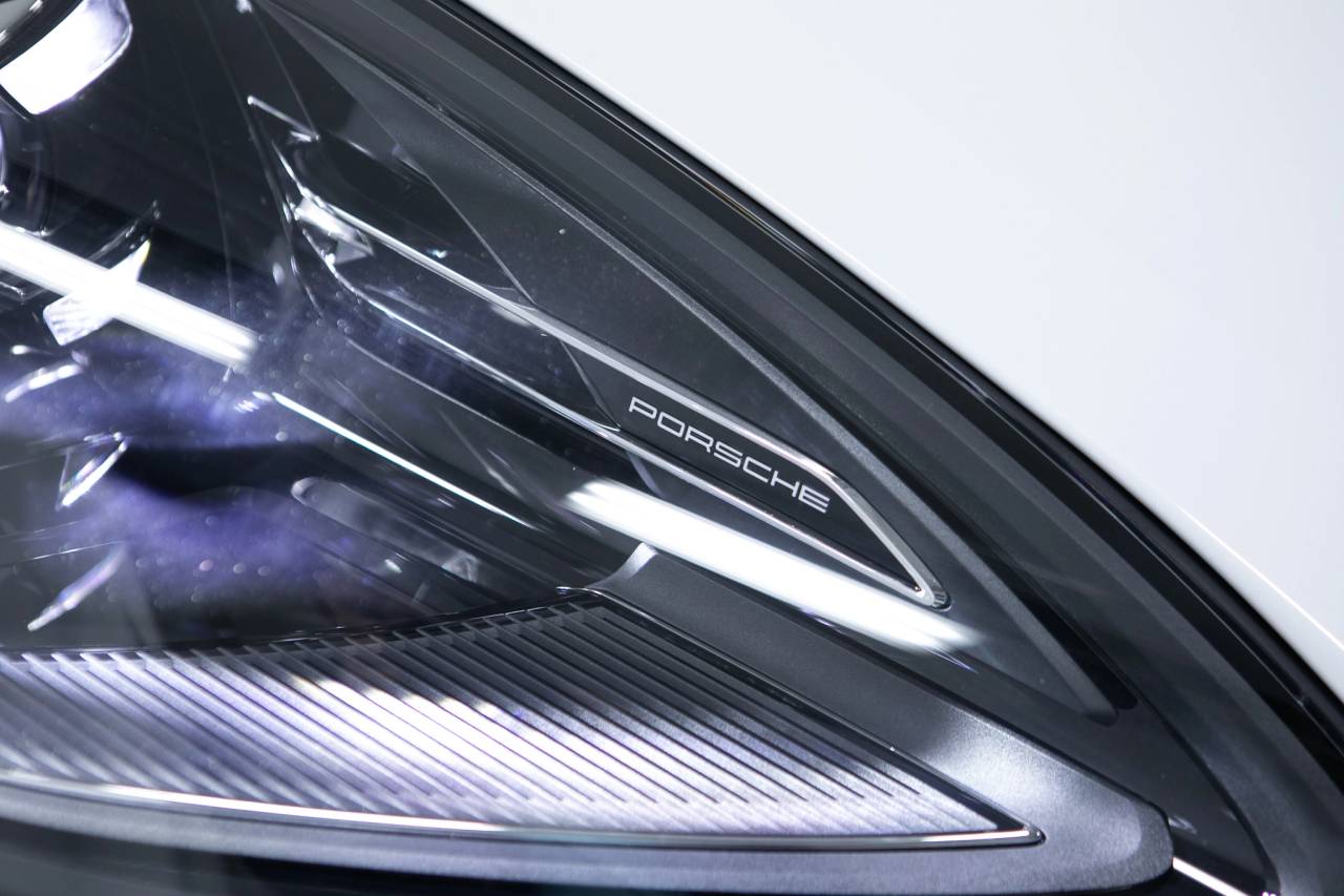 2026 Porsche Macan Macan