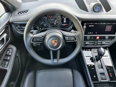 2026 Porsche Macan AWD