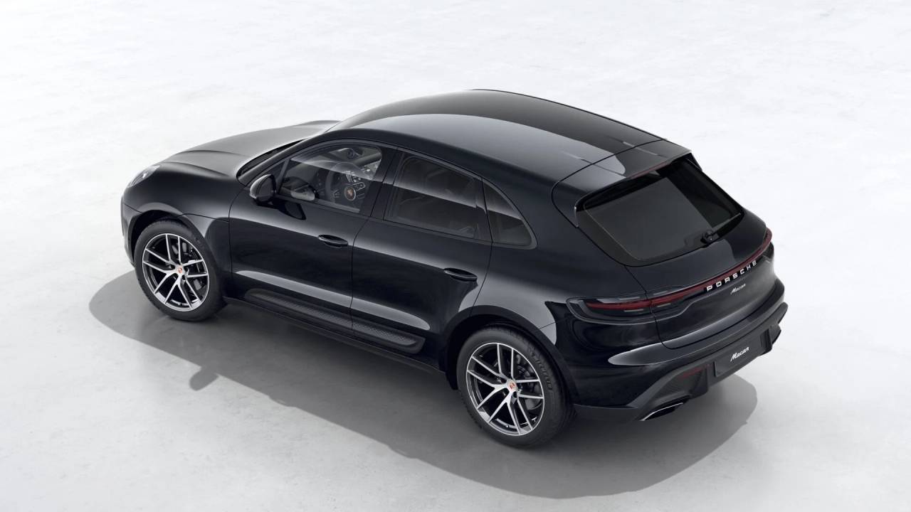 2026 Porsche Macan AWD