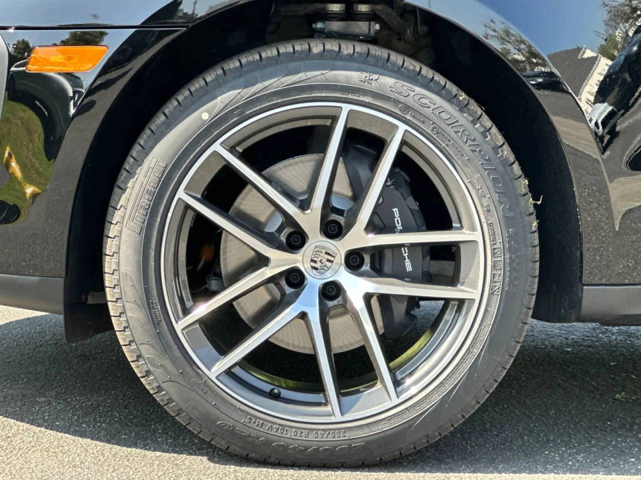 2026 Porsche Macan Base