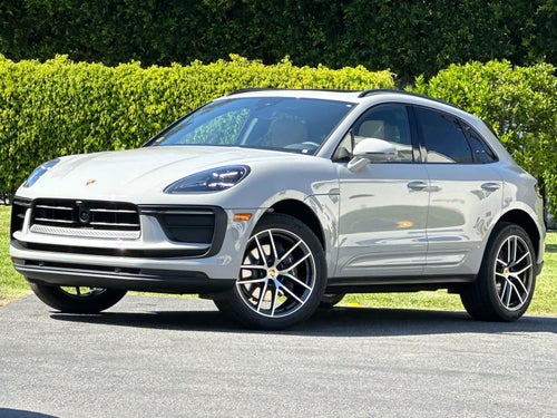 2026 Porsche Macan Base