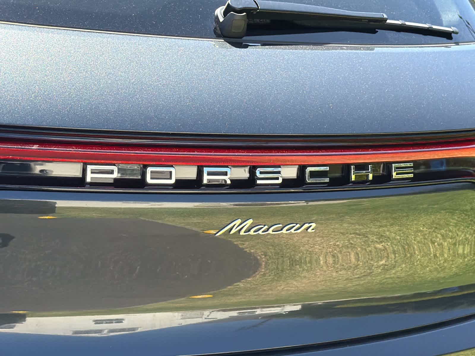 2026 Porsche Macan Macan