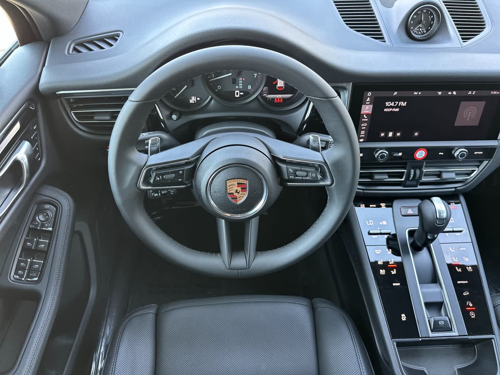 2026 Porsche Macan Macan